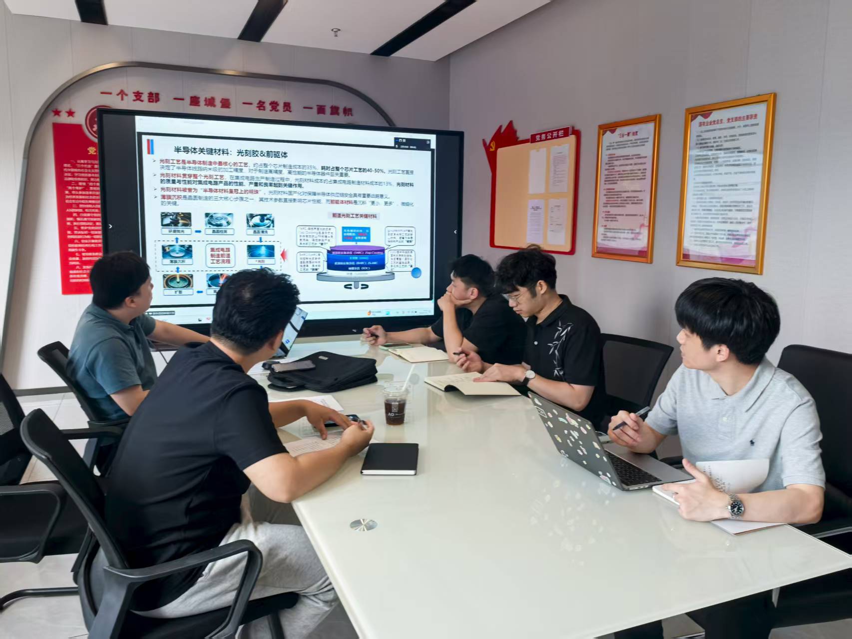 1753672028392097694.jpg c31cbbbec12b99fd0675c672b28accb.jpg